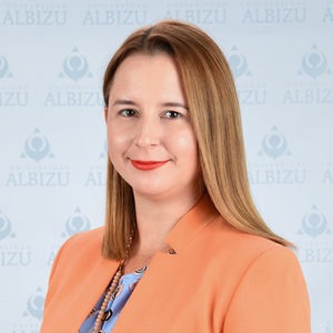 SJU - Coraly Perez