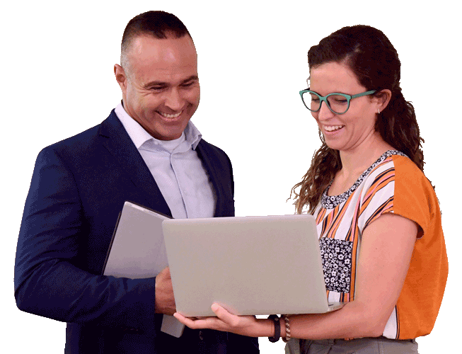 An Albizu University professor and student looking at a computer