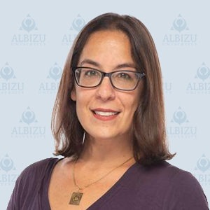 Albizu university faculty headshot of dr carol