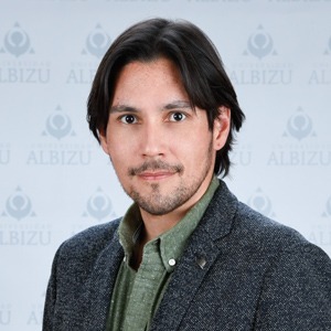 Dr. Hector Hernández Albizu Staff