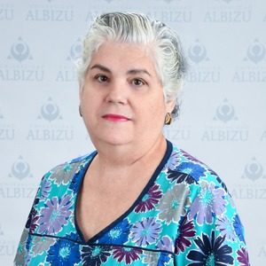 Dra. María Bustilo Albizu Staff