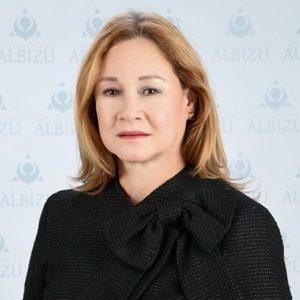 Prof. María Moro Albizu Staff